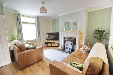 Manchester, M25 - property photo