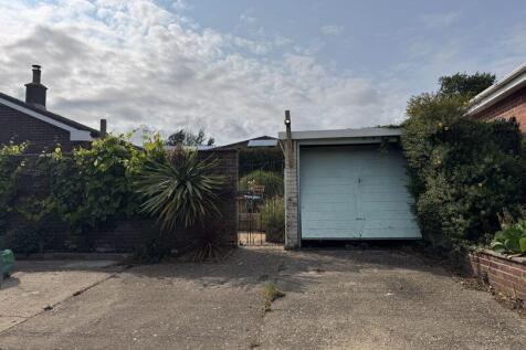 Garage &amp; Parking