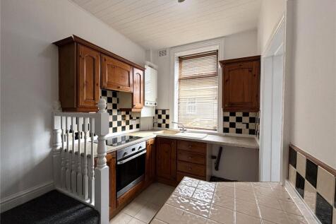 Greenwood Street, Littleborough, Greater Manchester, OL15 photo 3