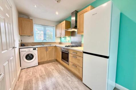 Strouds Close, Swindon photo 3
