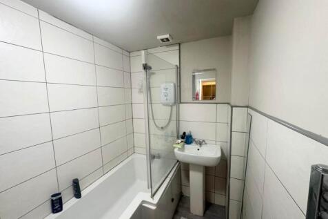 IMG-20251215-WA0005