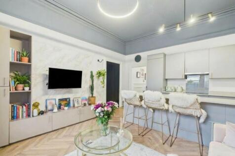Open plan digitally enhanced
