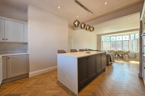 Living Dining Kitchen