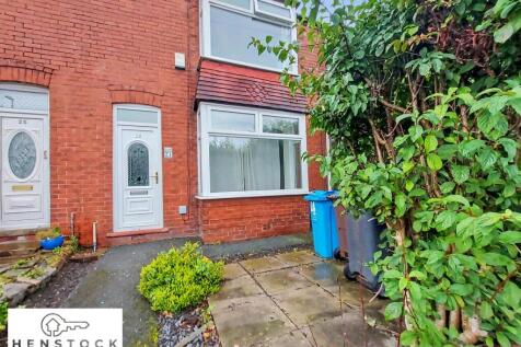 2-bed terraced on Joshua Lane, Middleton, Manchester, M24, £850/mo