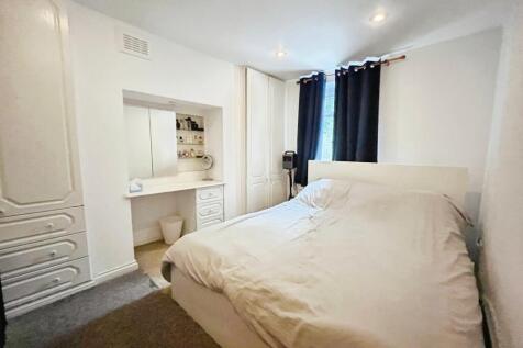 Victoria Terrace, Ealing Green, London, W5 photo 4