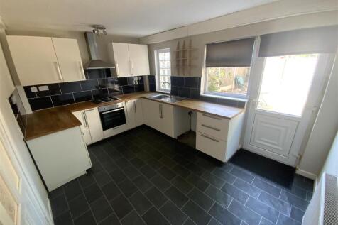 Broom Hall Crescent, Acocks Green photo 3