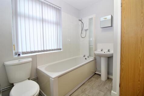 Victoria Road West, Thornton-Cleveleys photo 5