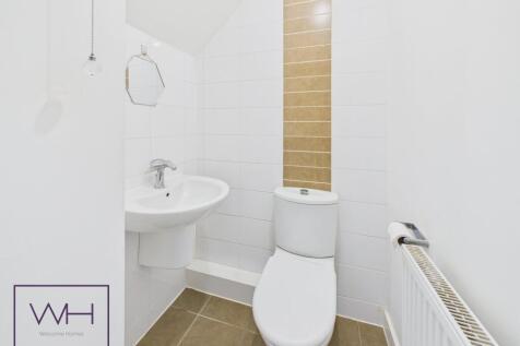 CAM03785G0-PR0303-ST