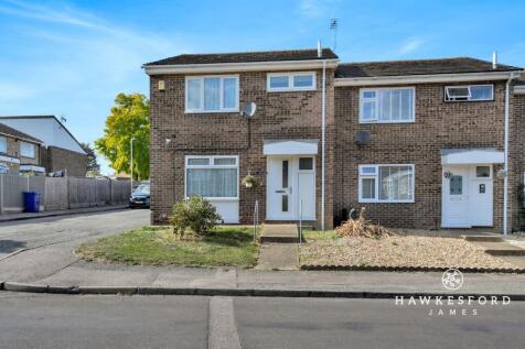 Peregrine Drive, Sittingbourne - Front