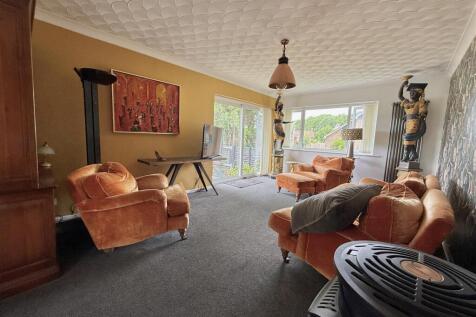 Sitting Room: