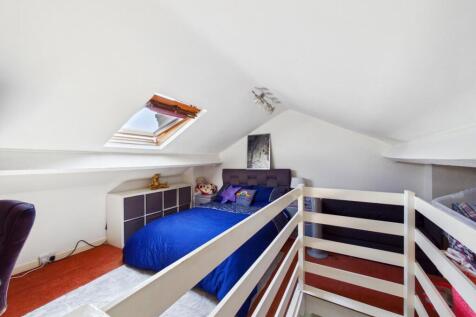 Loft Space / Bedroom