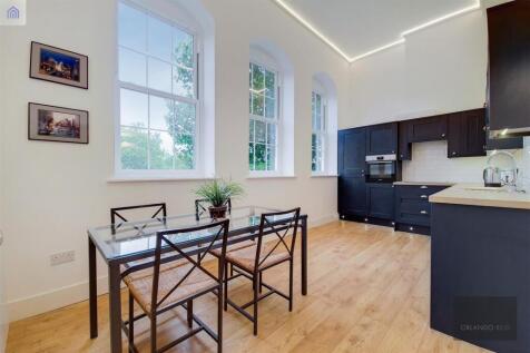 3_Kitchen-Dining Room-2.jpg