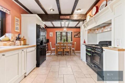 Croham Manor Road 78 MV-15.jpg