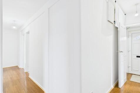 CAM05526G0-PR0075...