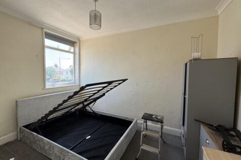 7D Skelmersdale Road, Clacton-on-Sea photo 4