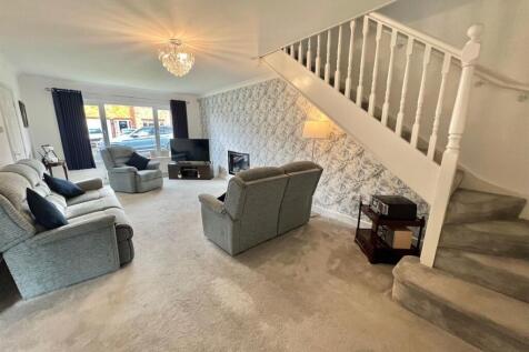 Bramleys Estate Agents - The Paddock - Kirkheaton 