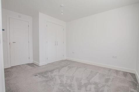 Bedroom Two (2)