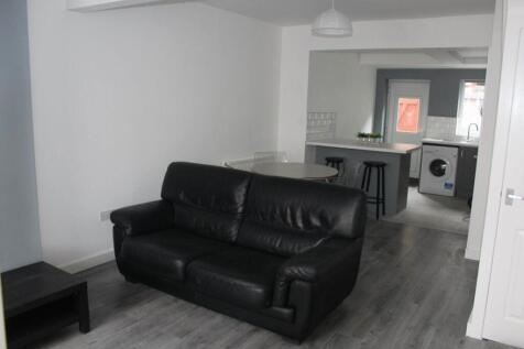 Sunningdale Road photo 2