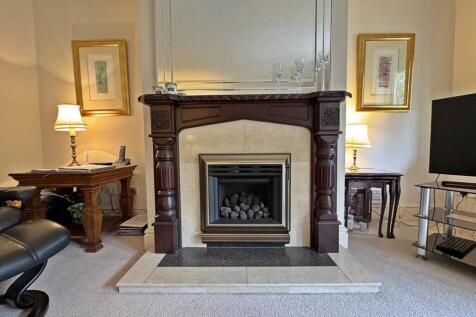 Stovell Lodge (15).jpg