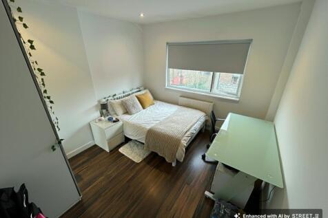 Bedroom 5 (3)