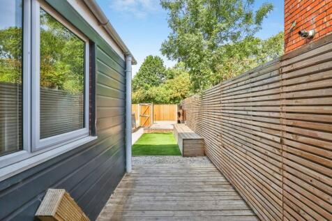 pbox-IMG.jpg