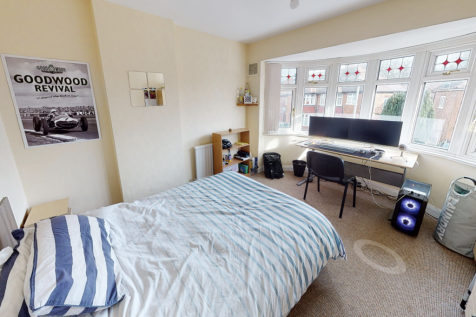 Oaklands Avenue, Loughborough photo 5
