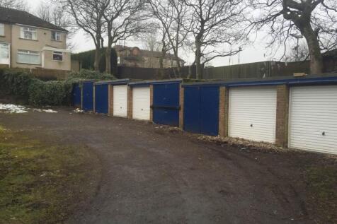 bray close garages (