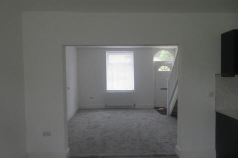 Whitworth Road, Rochdale, OL12 photo 4