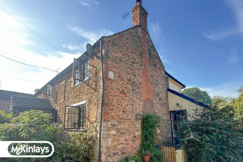 3 bedroom Cottage for rent