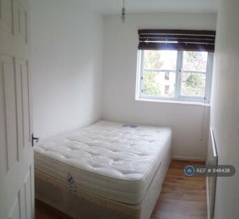 Second Bedroom (Double Bed)