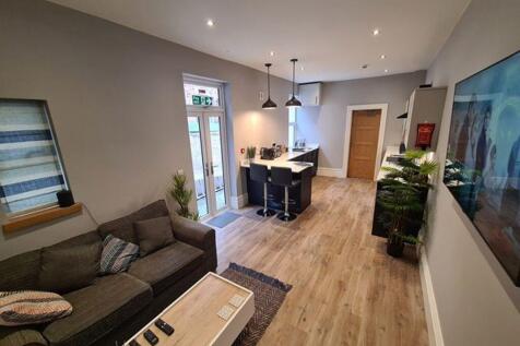 Rooms at 76 Hartington Street, Barrow-In-Furness photo 4