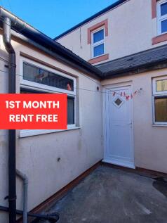 1ST MONTHS RENT FREE