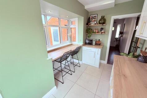 PHOTO-2025-08-15-22-16-59 (5).jpg