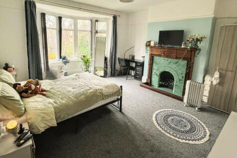 £180 pppw Bills Incl, Daisy Bank Road, Manchester, M14 photo 5