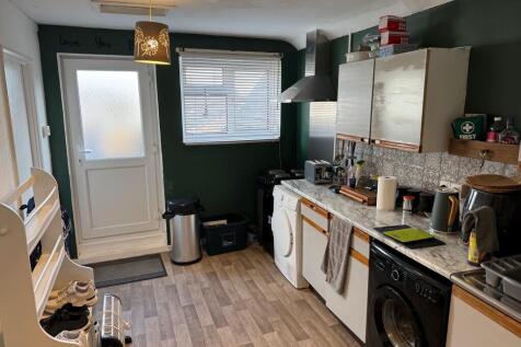Kitchen I