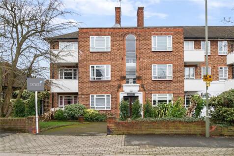 London, N10 - property photo