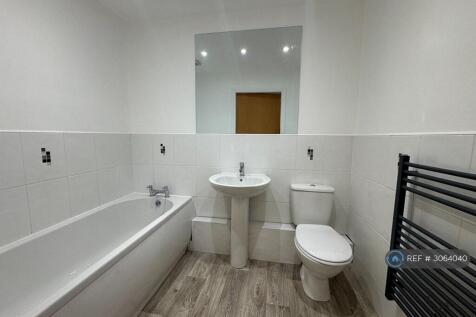 Lagentium Plaza, Castleford, WF10 photo 4