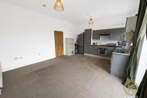 Clarendon Road, Southsea photo 3