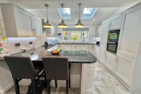 Bramleys Estate Agents - The Paddock - Kirkheaton 