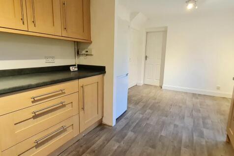 Chieveley Drive, Tunbridge Wells, TN2 photo 4