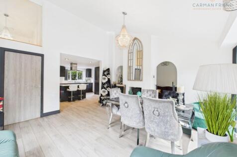 Kitchen/Dining/Living Room