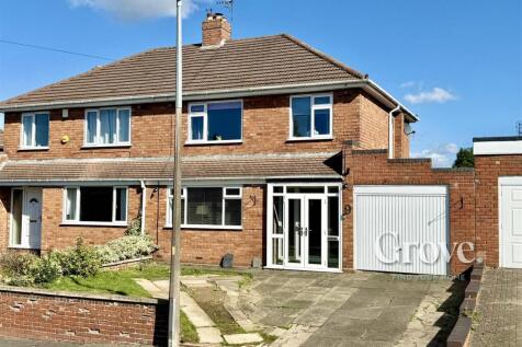 Cherry Orchard Avenue Halesowen 2.jpg