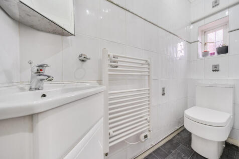 1334227-8-689cb4c...