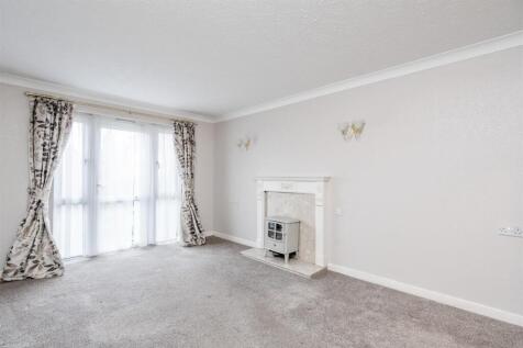 Flat 9 Aynsley Court_1.jpg