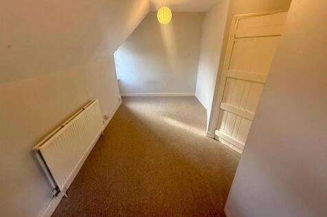 OVERSTONE GRANGE, MOULTON -NN3 photo 5