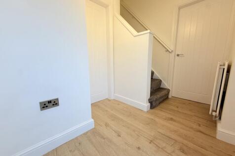 Laburnum Road, Redcar, Redcar And Cleveland photo 4
