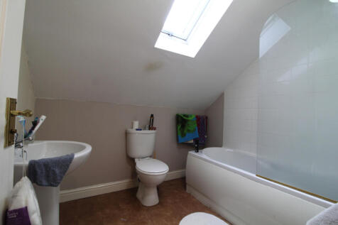 Rose Villa Court, Swadlincote, Derbyshire DE11 0SR photo 5