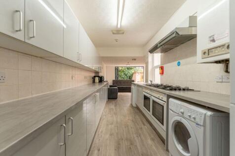 224, Tiverton Road, Selly Oak, Birmingham, B29 6BU photo 2