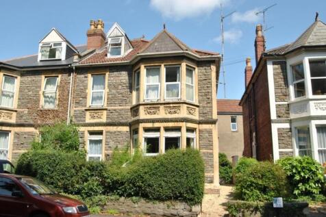 52 Cranbrook Road, External.JPG