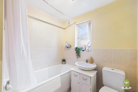 Bathroom EmilyDimelowEwemoveWhitchurchandNantwich
